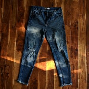 KanCan Distressed Jeans